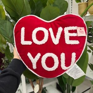 Valentine’s Day Love You Heart Throw Pillow